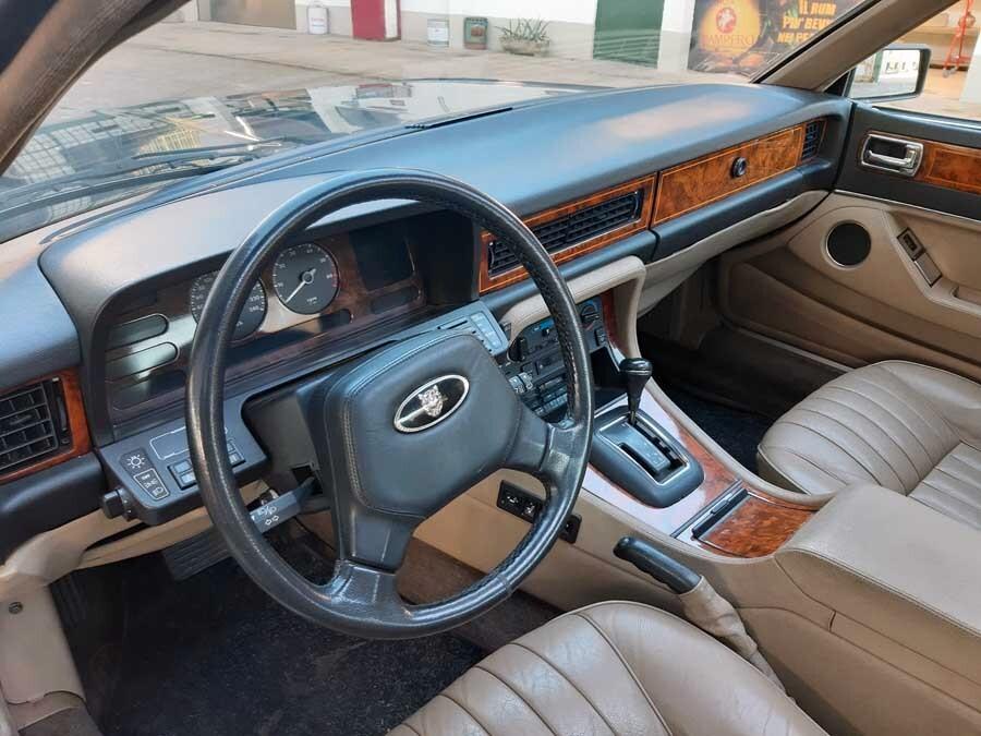 Jaguar XJ6 3.6 Sovereign (XJ40) – 1988 - SUMMER PRICE