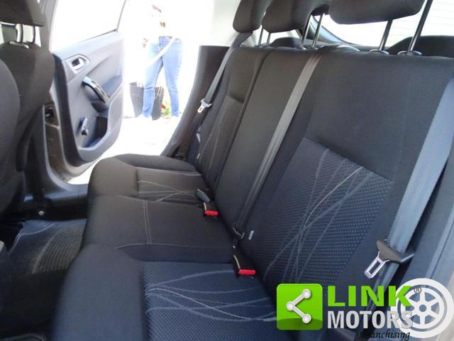 PEUGEOT 208 1° serie PureTech 82 5 porte Allure