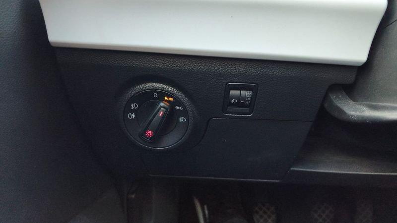 SEAT Arona 1.0 TGI 66KW REFERENCE