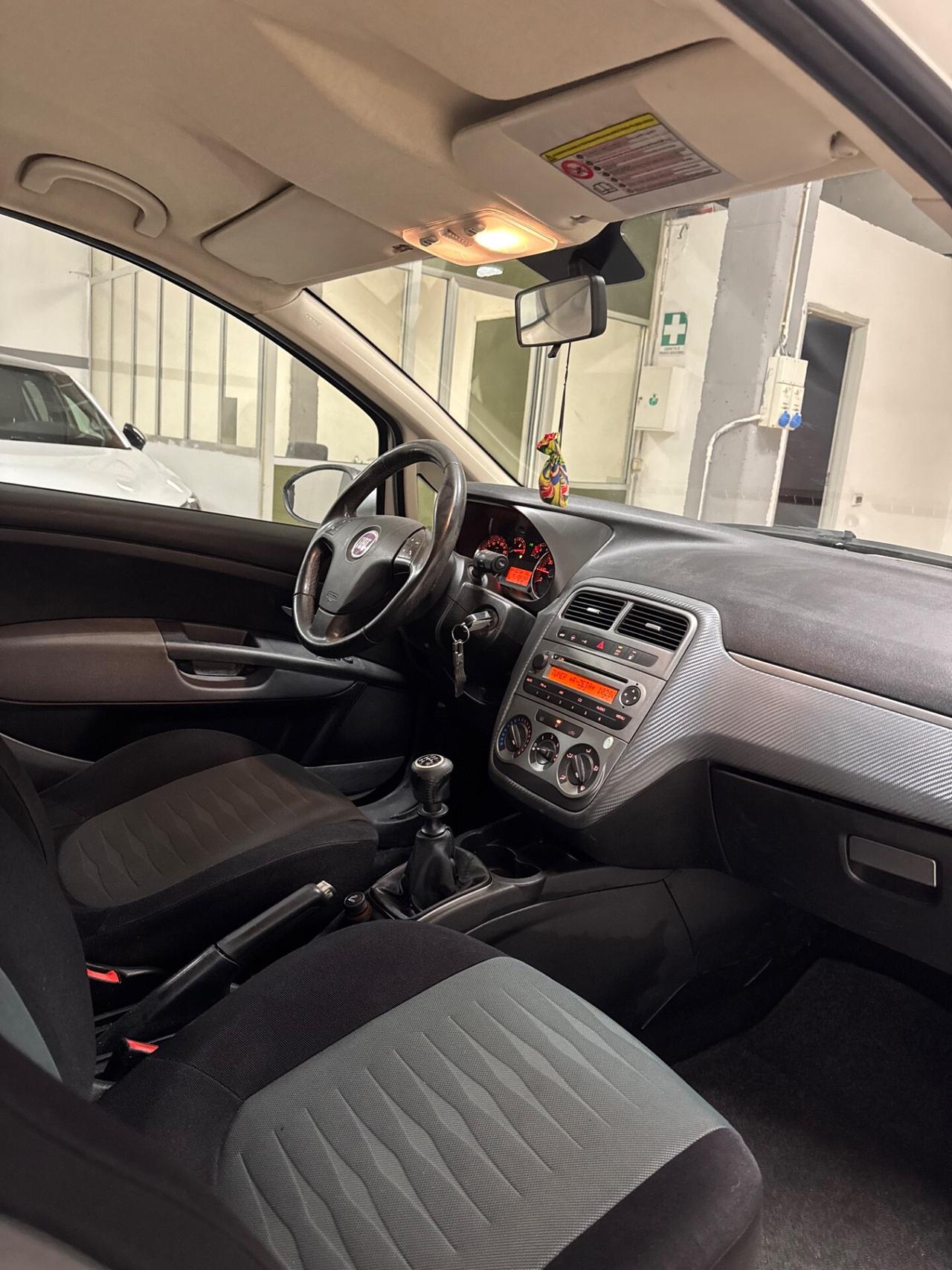 Fiat Grande Punto 1.4 5 porte Active Natural Power