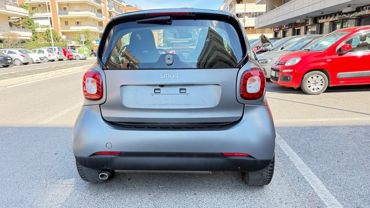 Smart ForTwo 90 0.9 Turbo twinamic Passion LED NAVI KAMERA PDC PAK SPORT BLUETOOTH PANORAMA BRACCIOLO