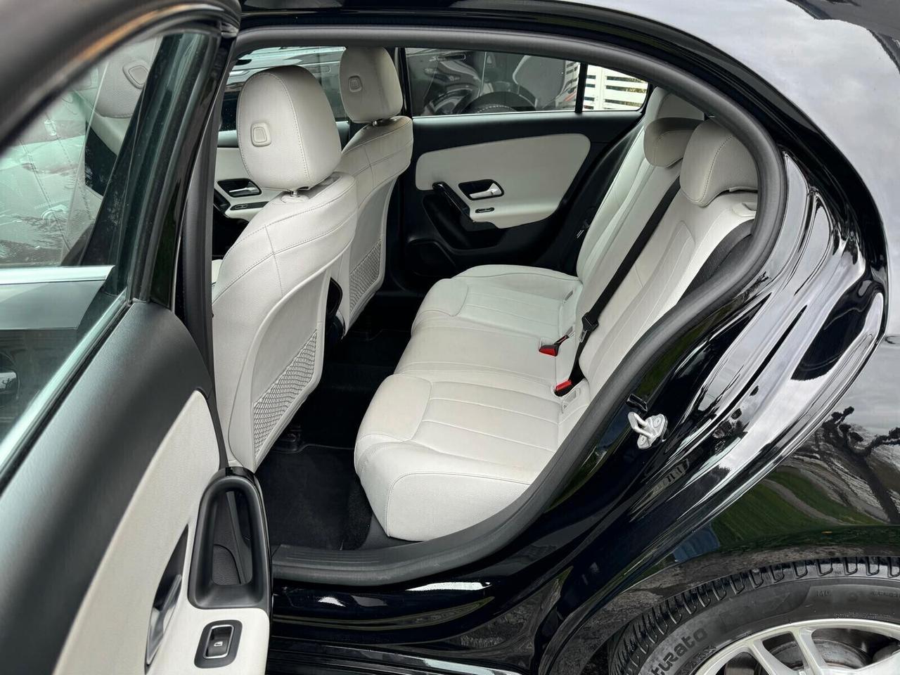 MB CLASSE A 180D AUTOMATIC BUSINESS NAVI