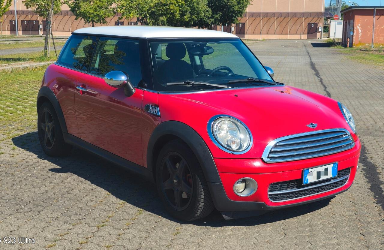 MINI COOPER D R56 OK NEOPATENTATI GARANZIA 12 MESI