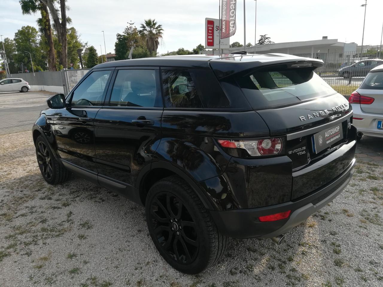 LAND ROVER - Range Rover Evoque - 2.2 TD4 5p. Pure - FINANZIABILE - PERMUTE