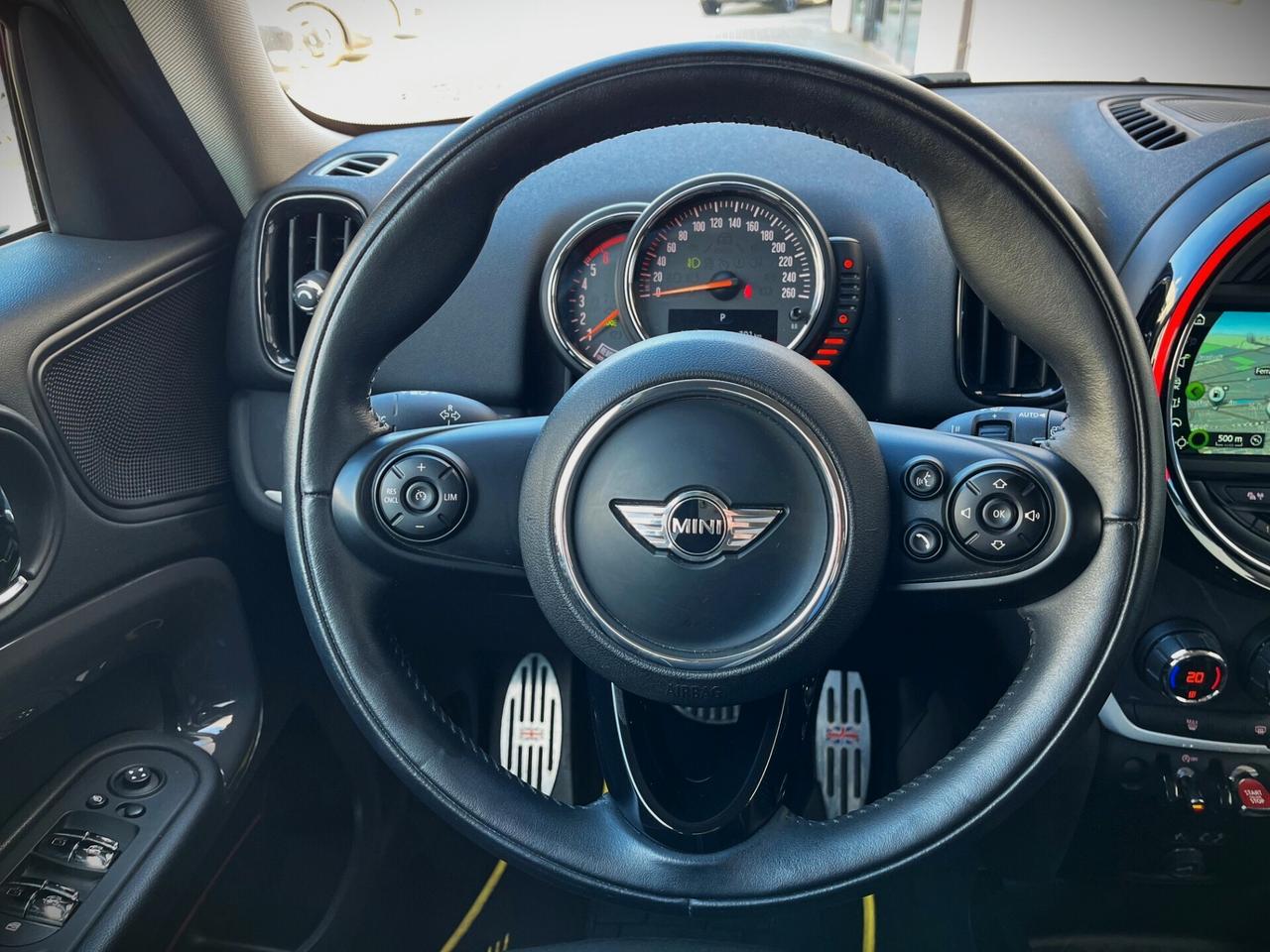 Mini Cooper SD Countryman 2.0 Business Automatica