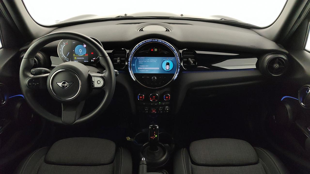 MINI Mini IV F55 2021 5p - Mini 5p 1.5 Cooper Classic auto