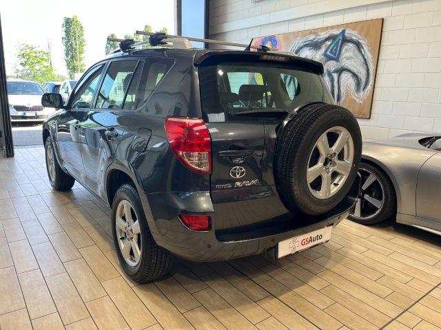 TOYOTA RAV 4 RAV4 2.0 aut. Luxury