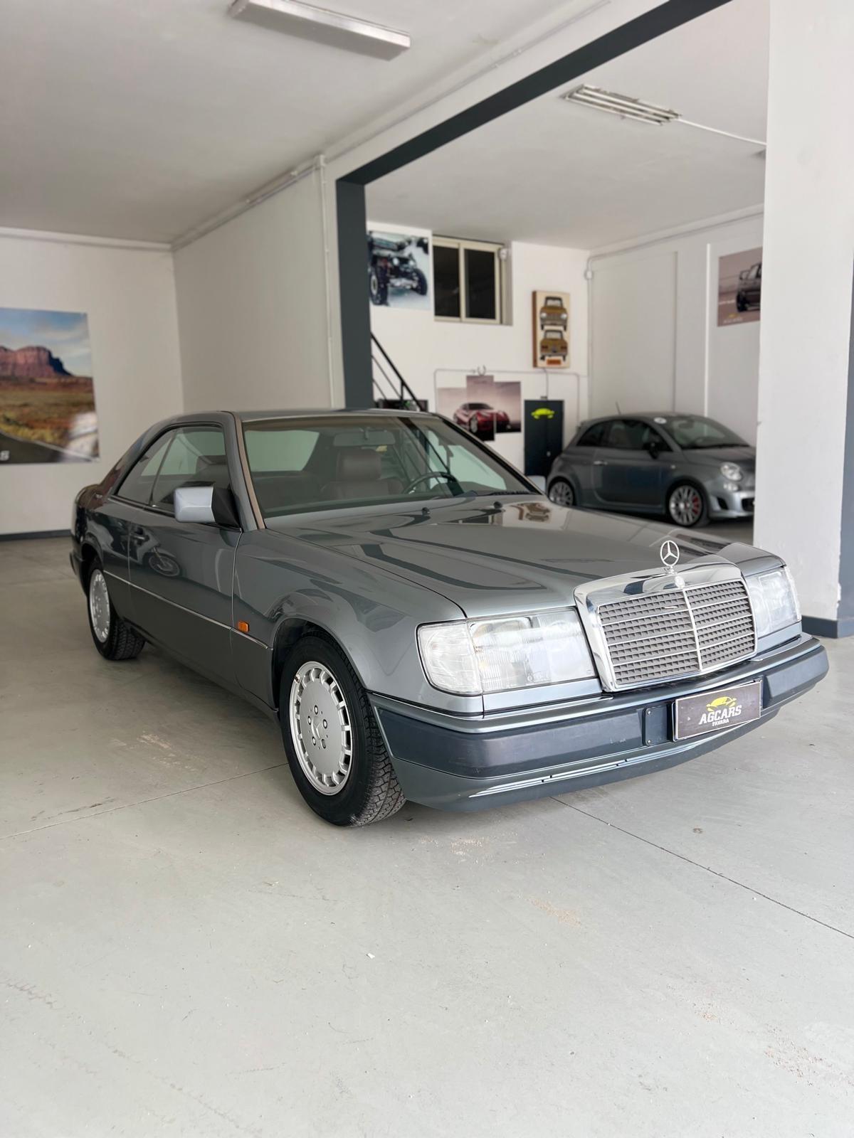 Mercedes-benz E 320 Coupe