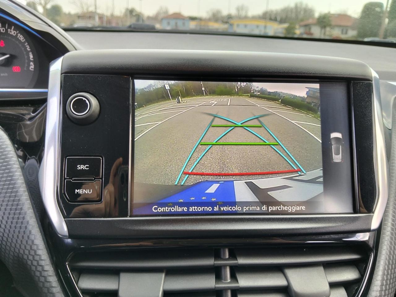 Peugeot 2008 BlueHDi 100 GT Line*Navi*Camera*Pelle*Euro 6