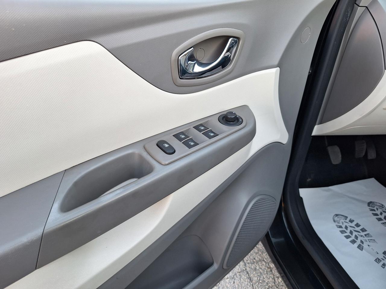Renault Captur 1.5 dCi 90 CV Live PERFETTA