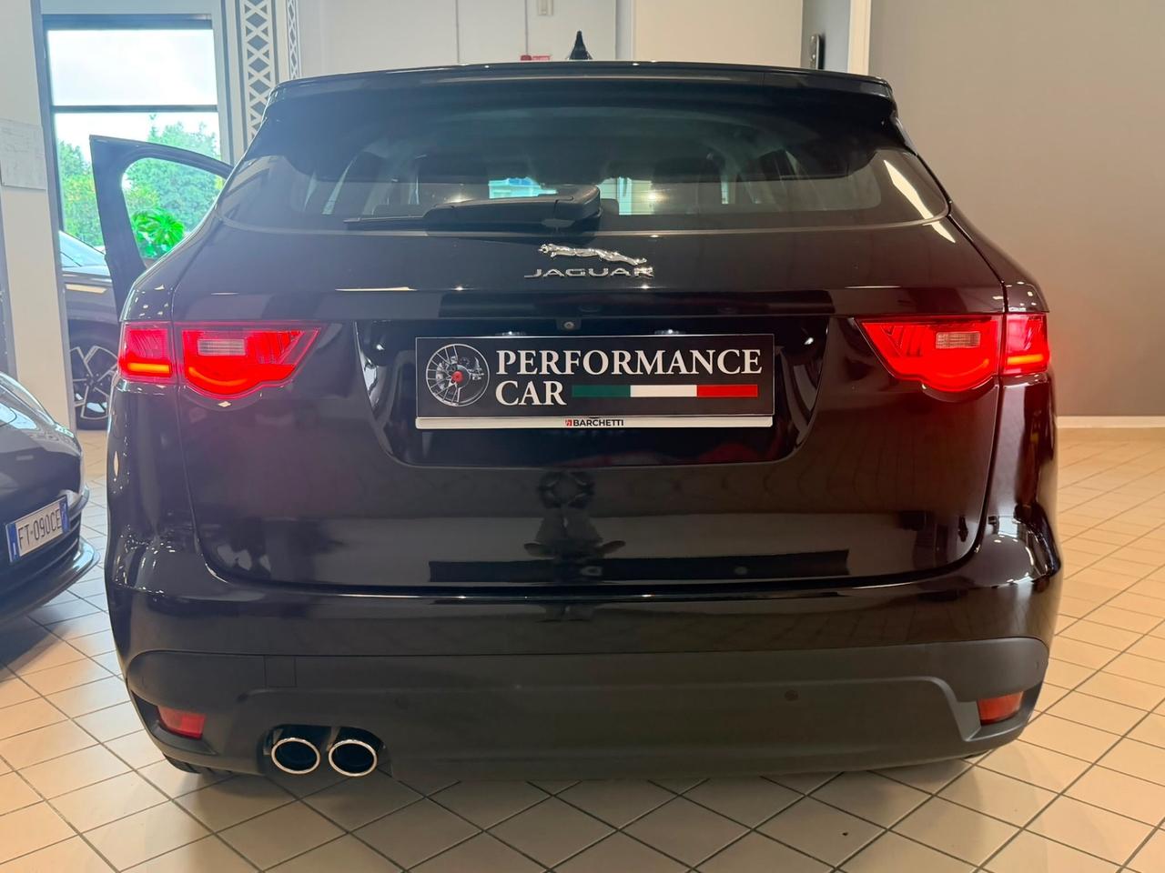 Jaguar F-Pace 2.0 D 180 CV AWD aut. Prestige