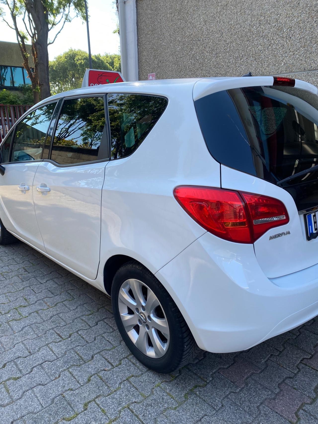 Opel Meriva 1.4 100CV Cosmo