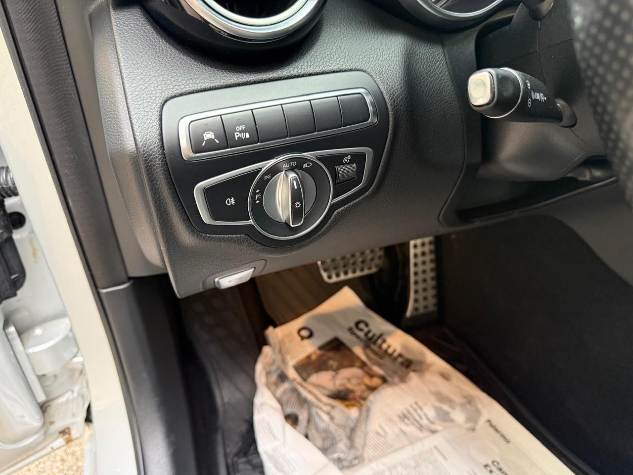 Mercedes-benz C 220 d Auto Premium