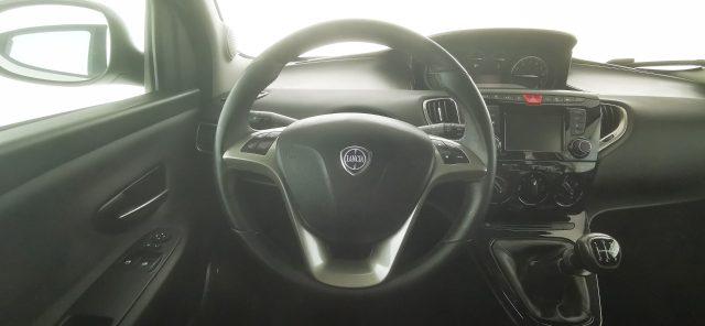 LANCIA Ypsilon 1.2 69 CV 5 porte S&S - VETTURA GRANDINATA