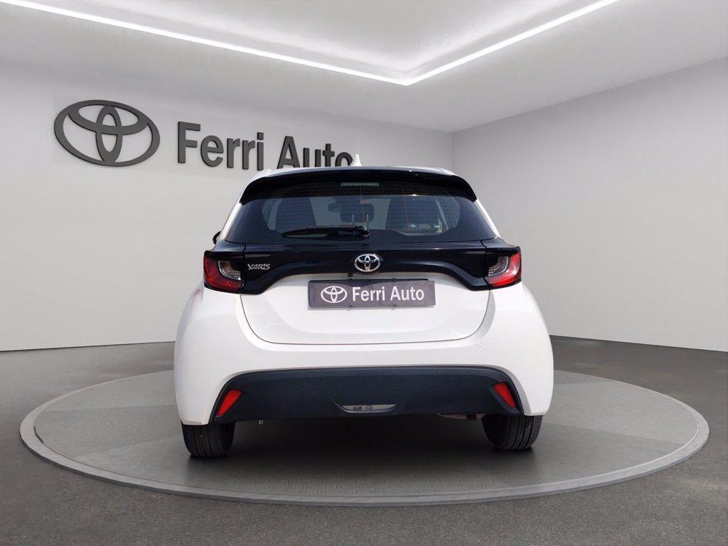 TOYOTA Yaris 1.0 active del 2023