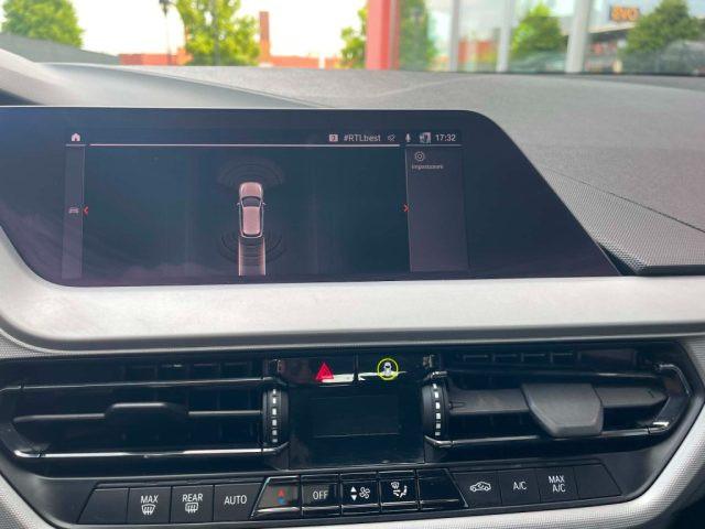 BMW 118 d 5p. Business Advantage