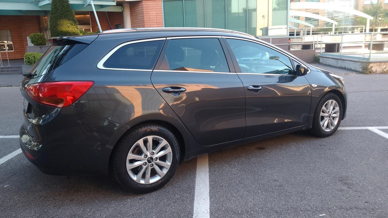 Kia Ceed cee'd 1.6 CRDi navi pelle tetto full 2016