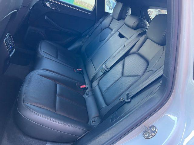 PORSCHE Macan 2.0 PDK 245cv