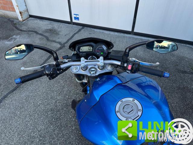YAMAHA FZ1 Naked