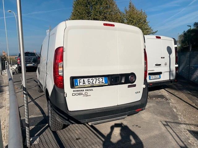 FIAT DOBLO' Cargo maxi 3 posti Metano