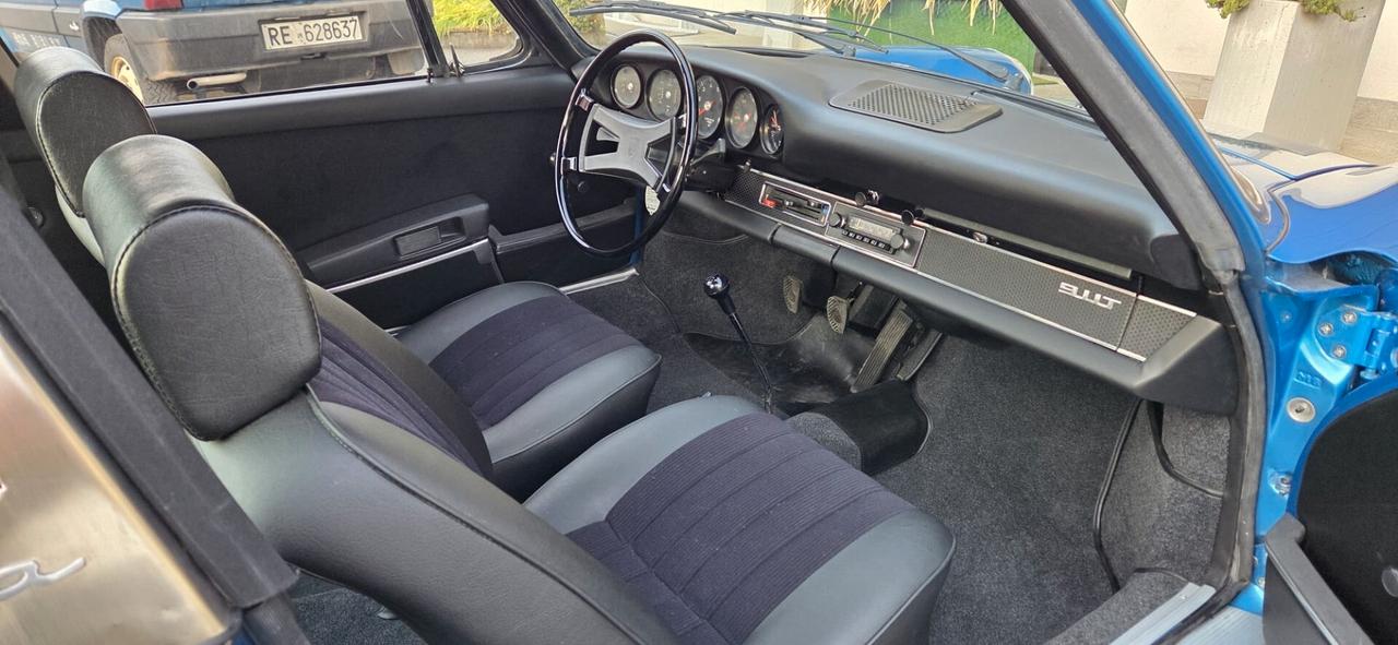 Porsche 911 2400T Targa Asi Restauro Ölklappe