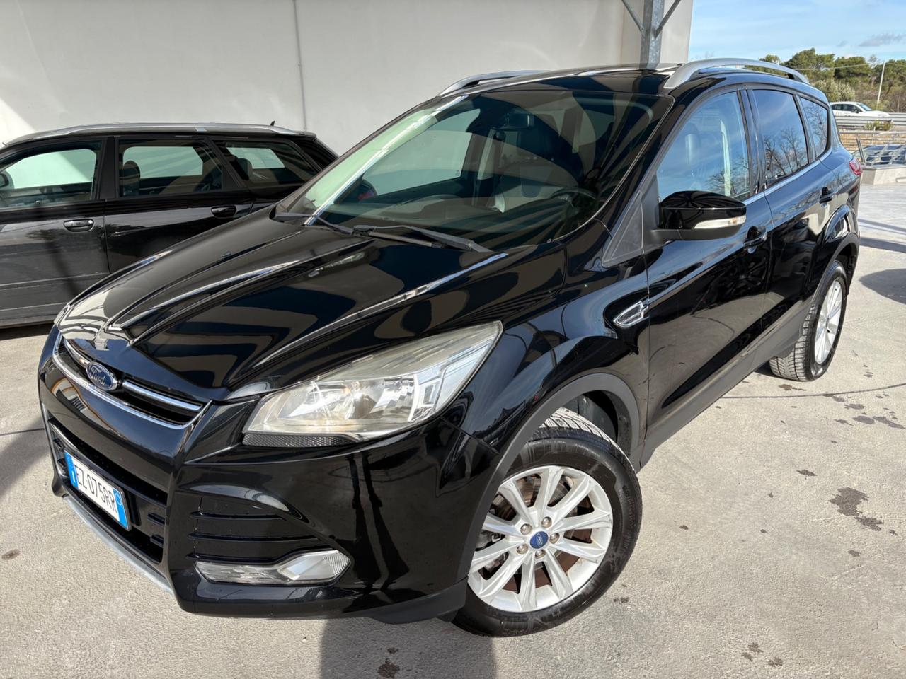 Kuga 2.0 TDCI 150 CV 2WD Titanium TETTO APRIBILE!
