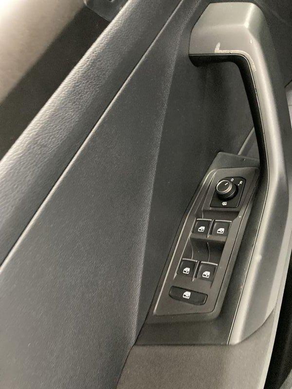 Volkswagen T-Roc 2.0 TDI SCR Business BMT