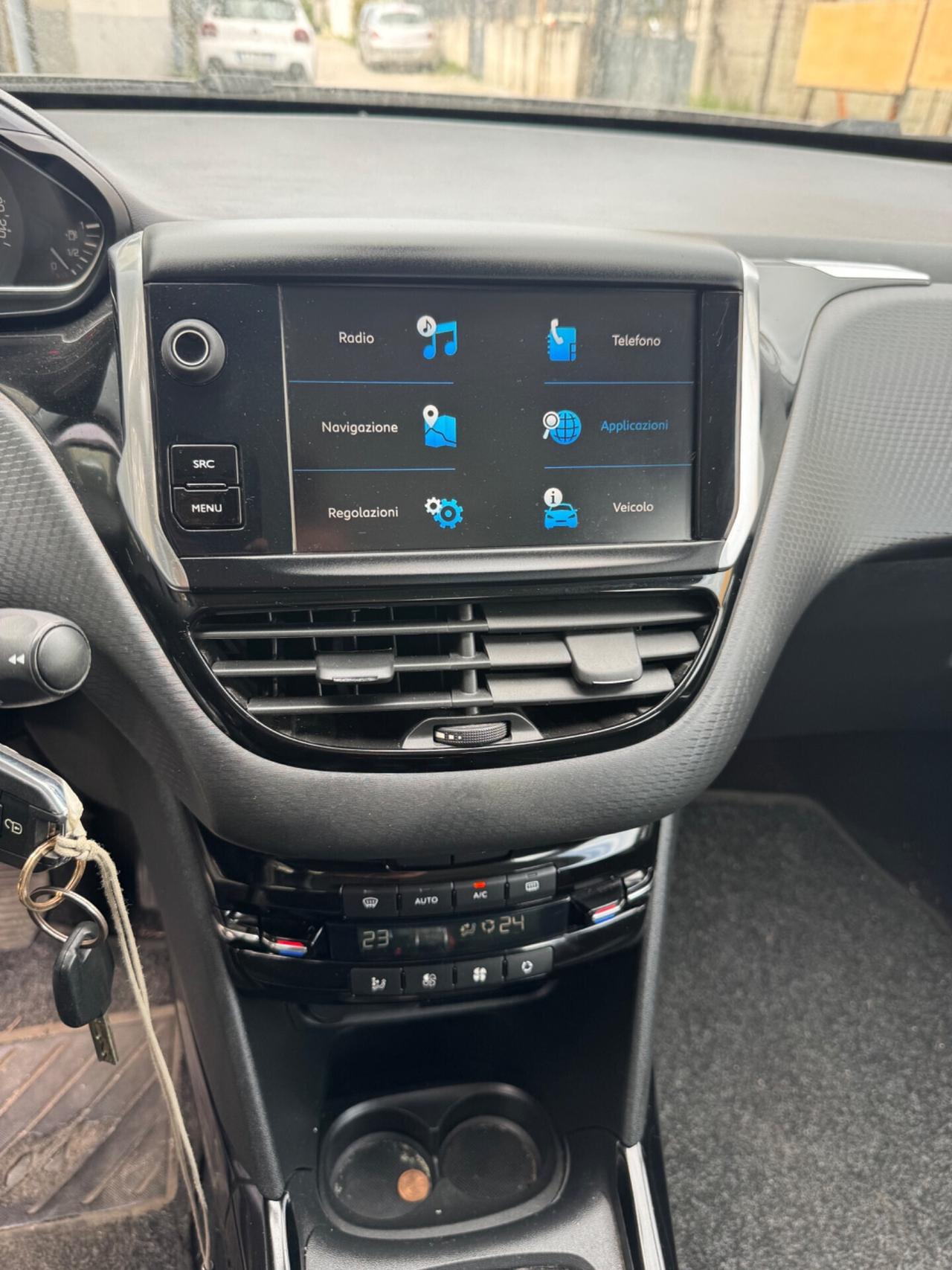 Peugeot 2008 PureTech 82 S&S Allure