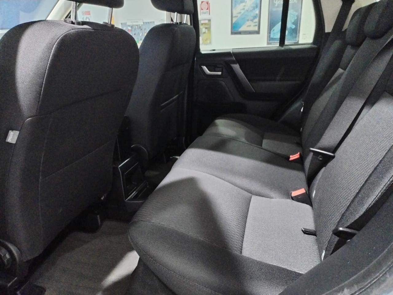 Land Rover Freelander 2.2 TD4 S.W. S