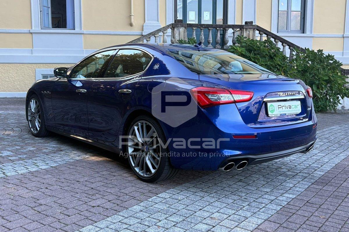 MASERATI Ghibli V6 Diesel 275 CV