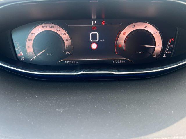 PEUGEOT 3008 BlueHDi 130 S&S EAT8 GT