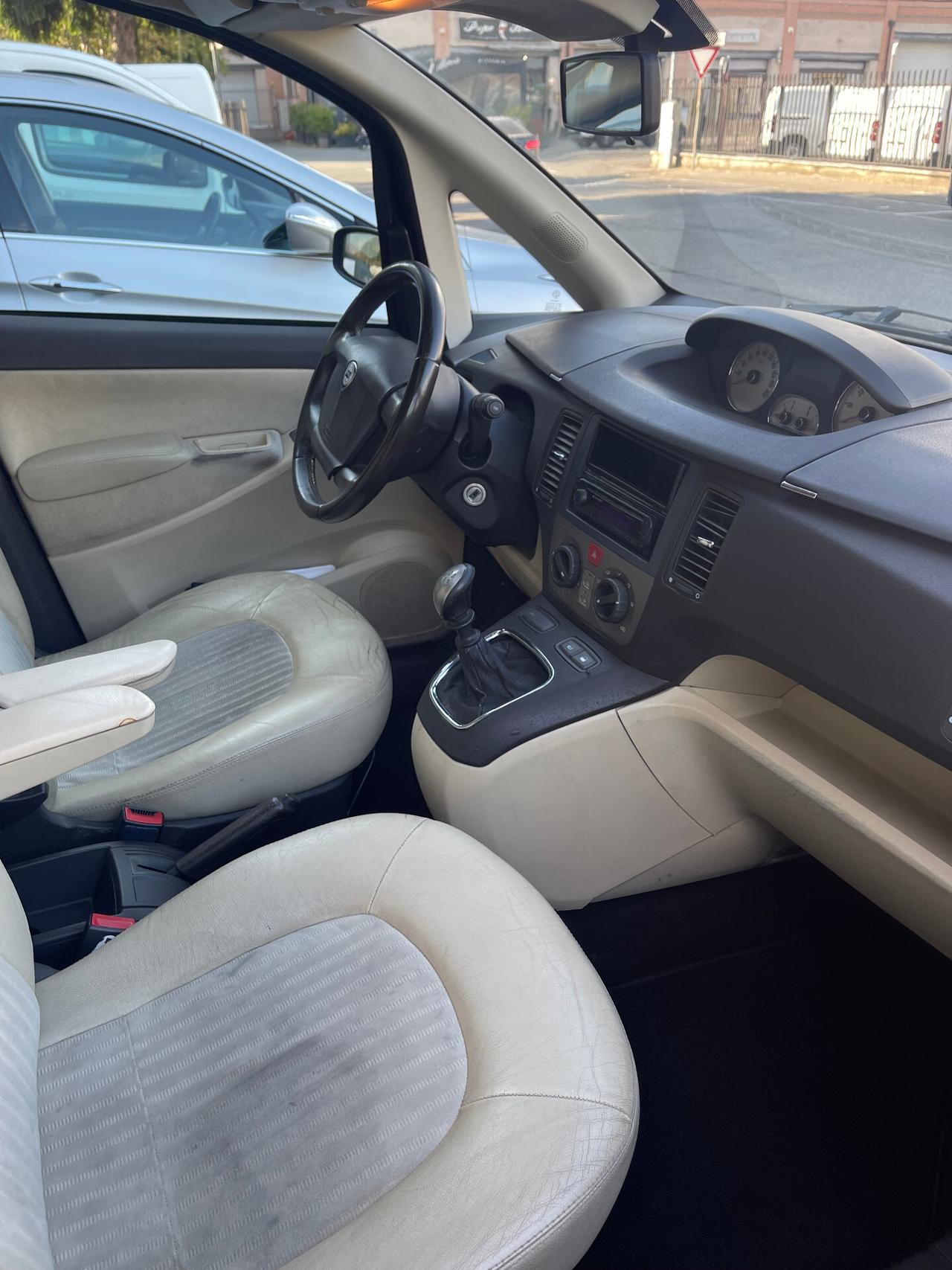 Lancia MUSA 1.4 16V Platino