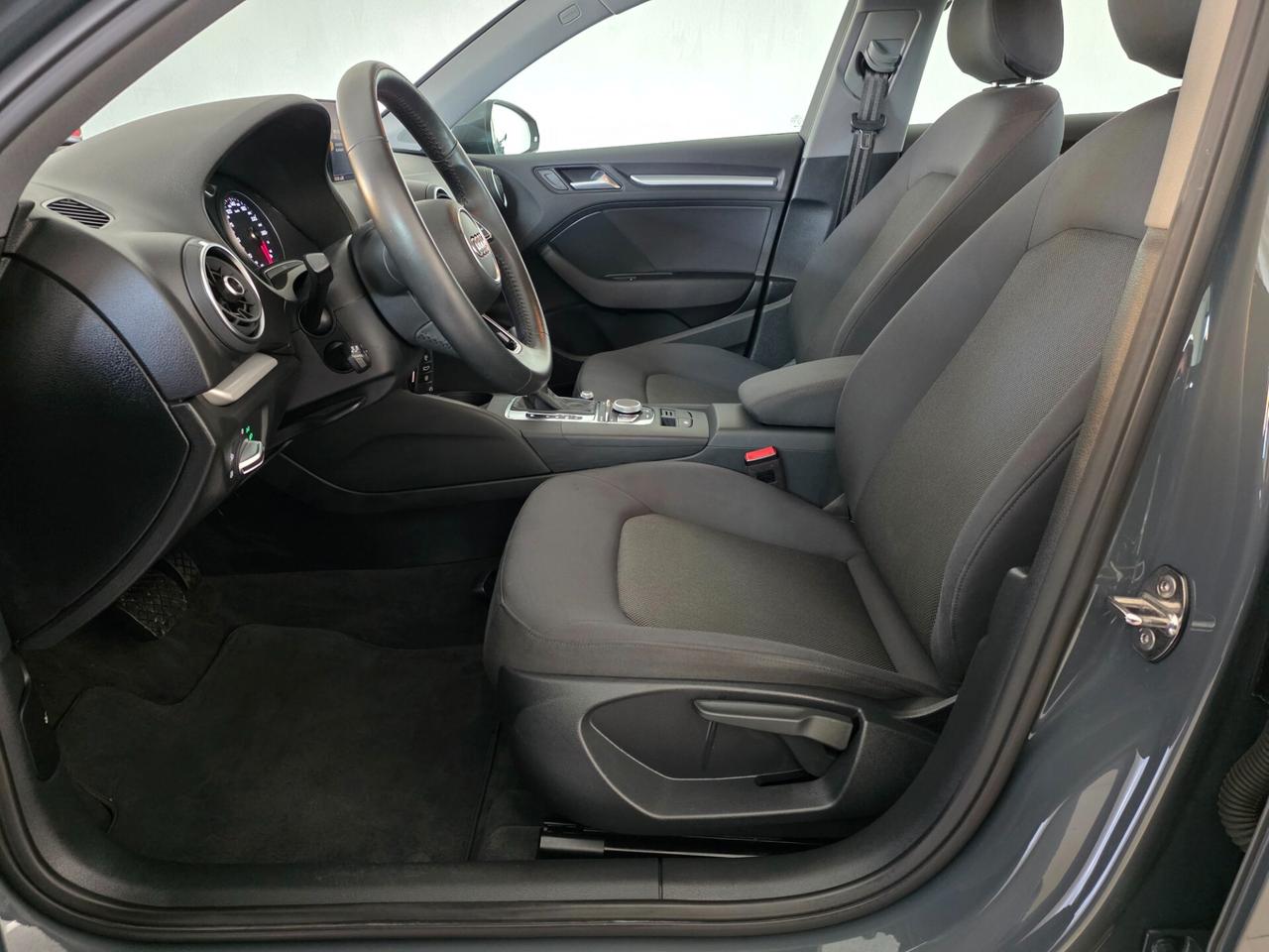 Audi A3 SPB 35 TDI S tronic Business Advanced