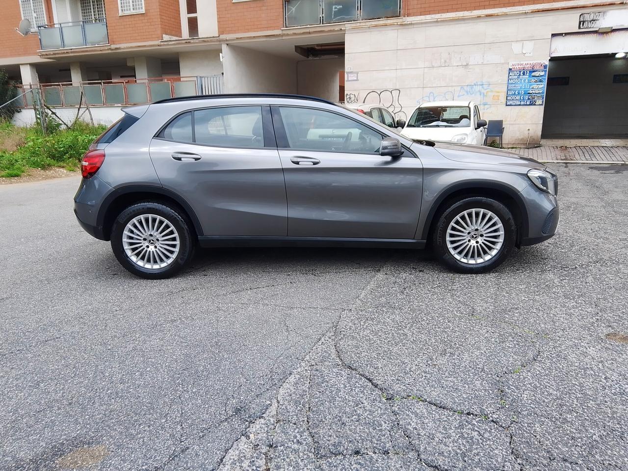 Mercedes-benz GLA 220 d Automatic Business Extra