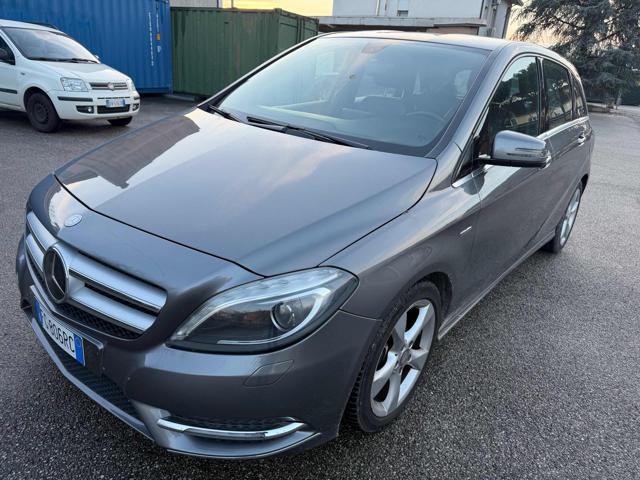 MERCEDES-BENZ B 180 CDI BlueEFFICIENCY senza nessun lavoro da fare
