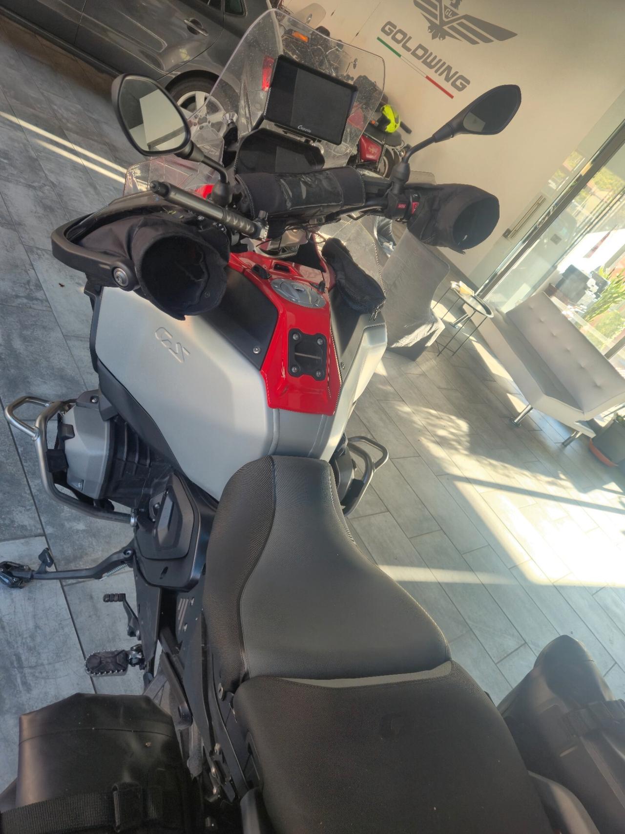 Bmw R 1300 GS Adventure My26 full