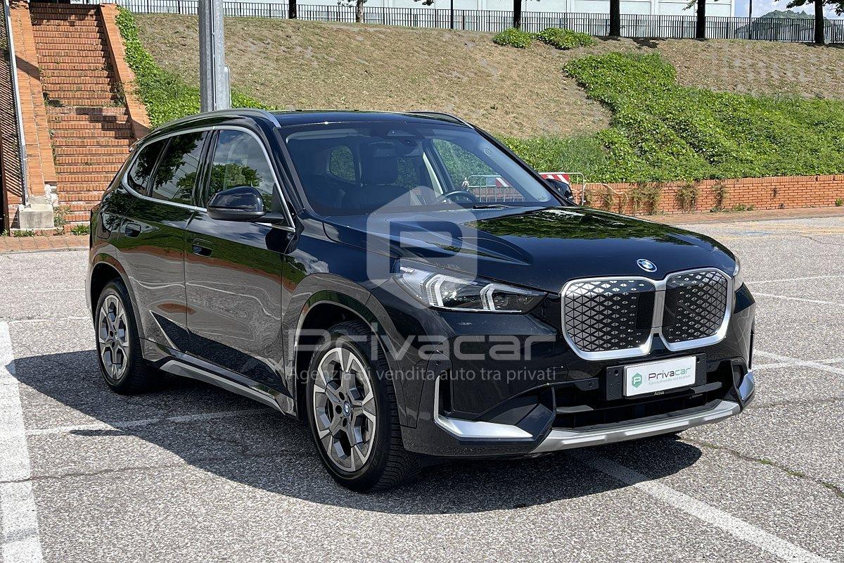BMW iX1 eDrive 20 Special Edition