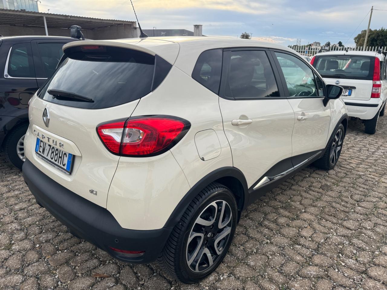 Renault Captur 1.5 dCi 8V 90 CV Start&Stop Energy R-Link