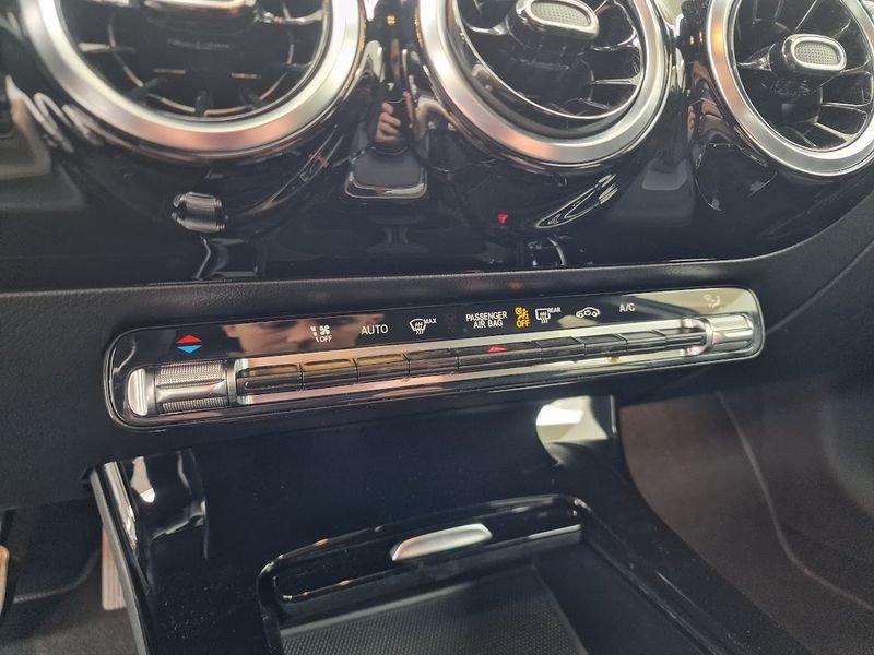 Mercedes-Benz Classe A A 180 Automatic Progressive Adv Plus IVA ESPOSTA