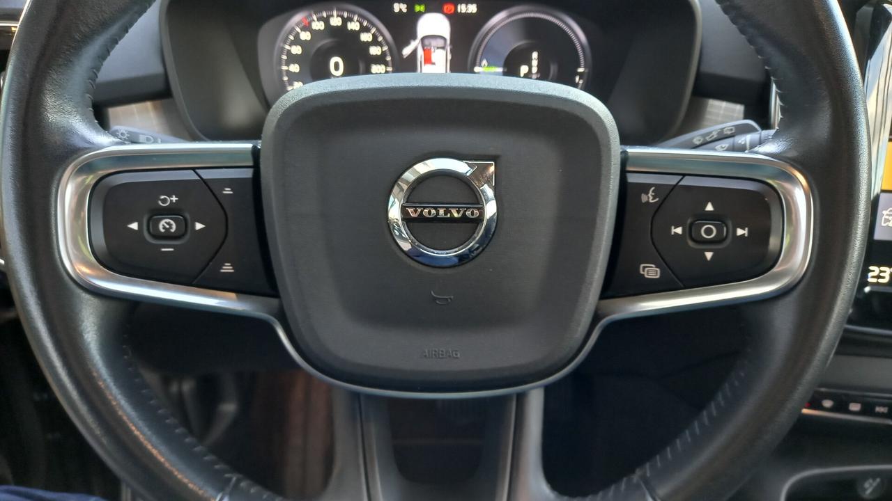 Volvo XC40 T4 Recharge Plug-in Hybrid Inscription Expression