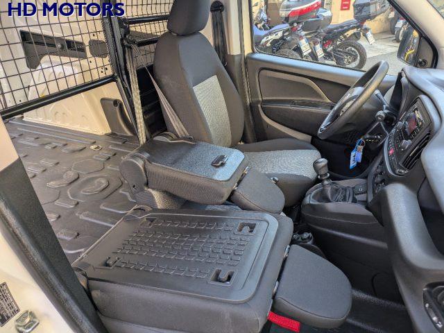 FIAT DOBLO 1.4 T-Jet Cargo SX 3 Posti km 24800!!