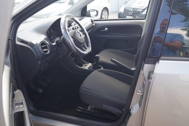 VOLKSWAGEN up! 1.0 5p. move up!