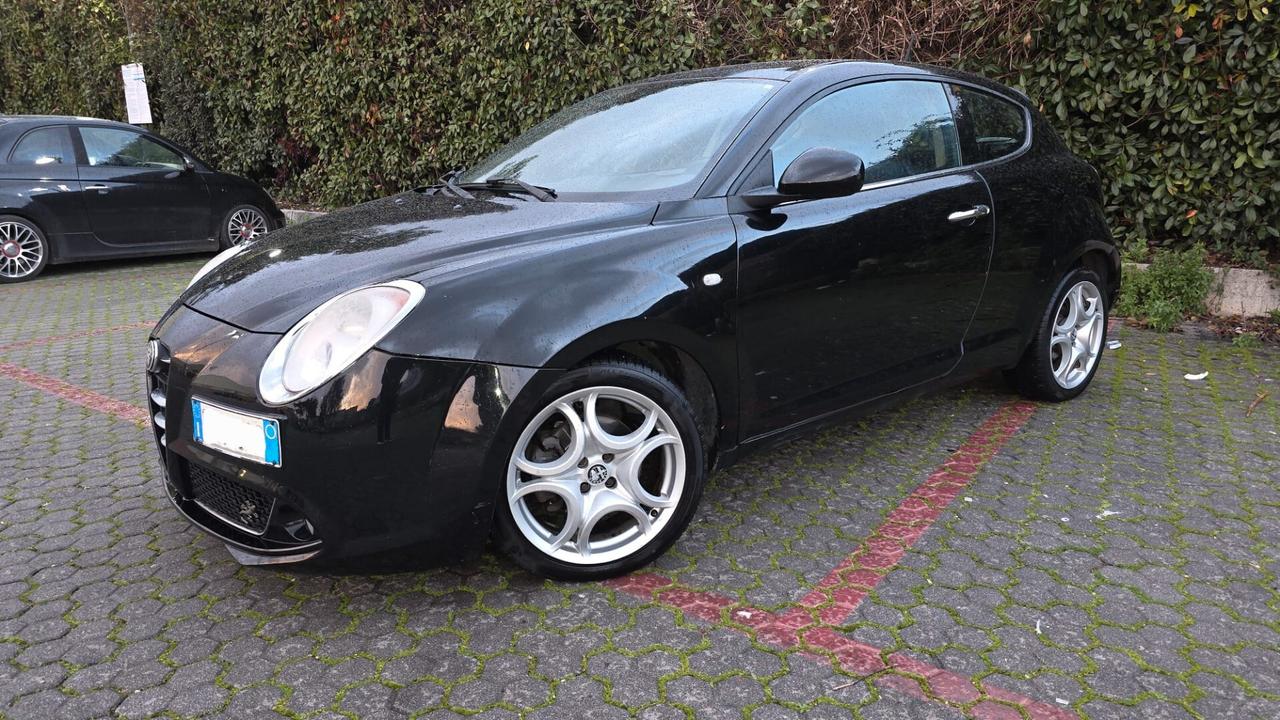 Alfa Romeo MiTo 1.3 JTDm-2 95 CV S&S Distinctive Sport Pack