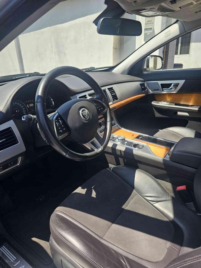 JAGUAR XF Sportbrake 2.2 D 200 CV Portfolio