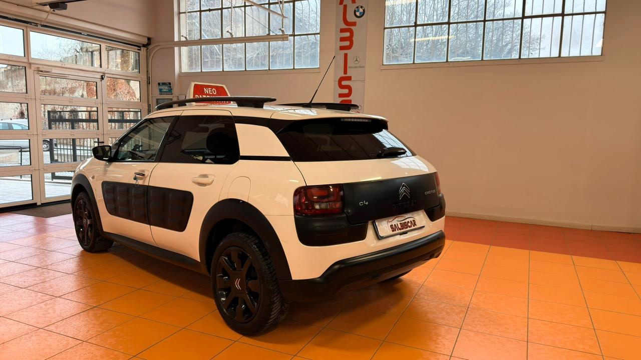 Citroen C4 Cactus BlueHDi 100 Shine