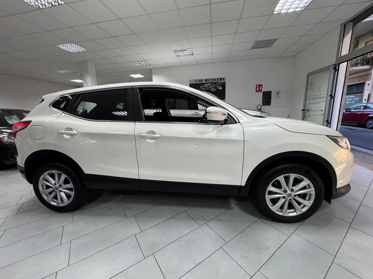 Nissan Qashqai 1.2 DIG-T Visia