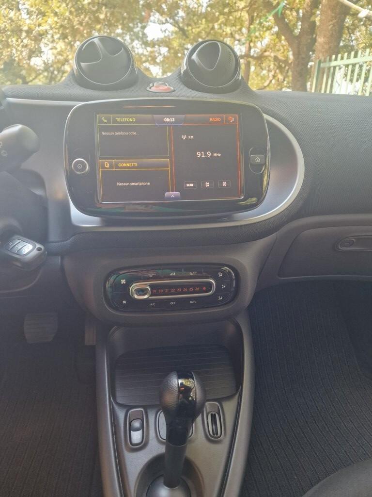 Smart ForFour EQ Passion 22 Kw ricarica veloce