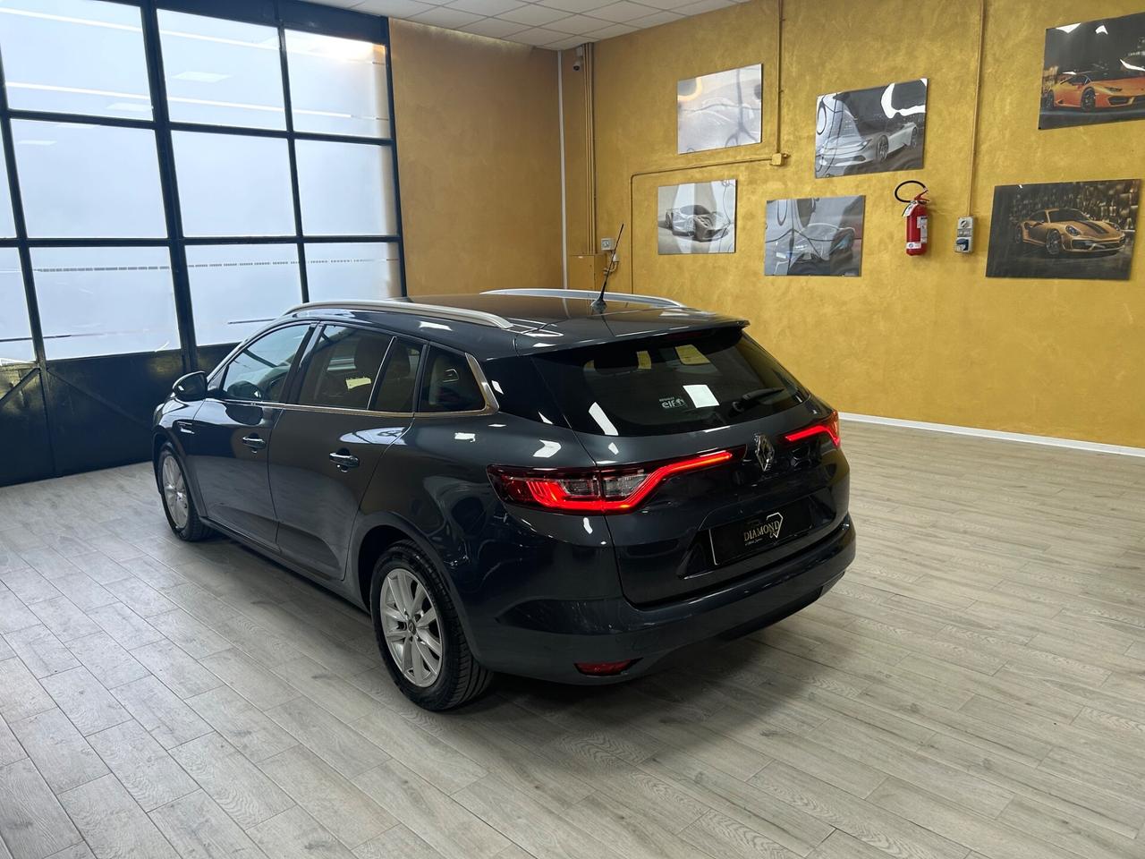 Renault Megane Sporter 1.5 Dci “NEOPATENTATI”-2019