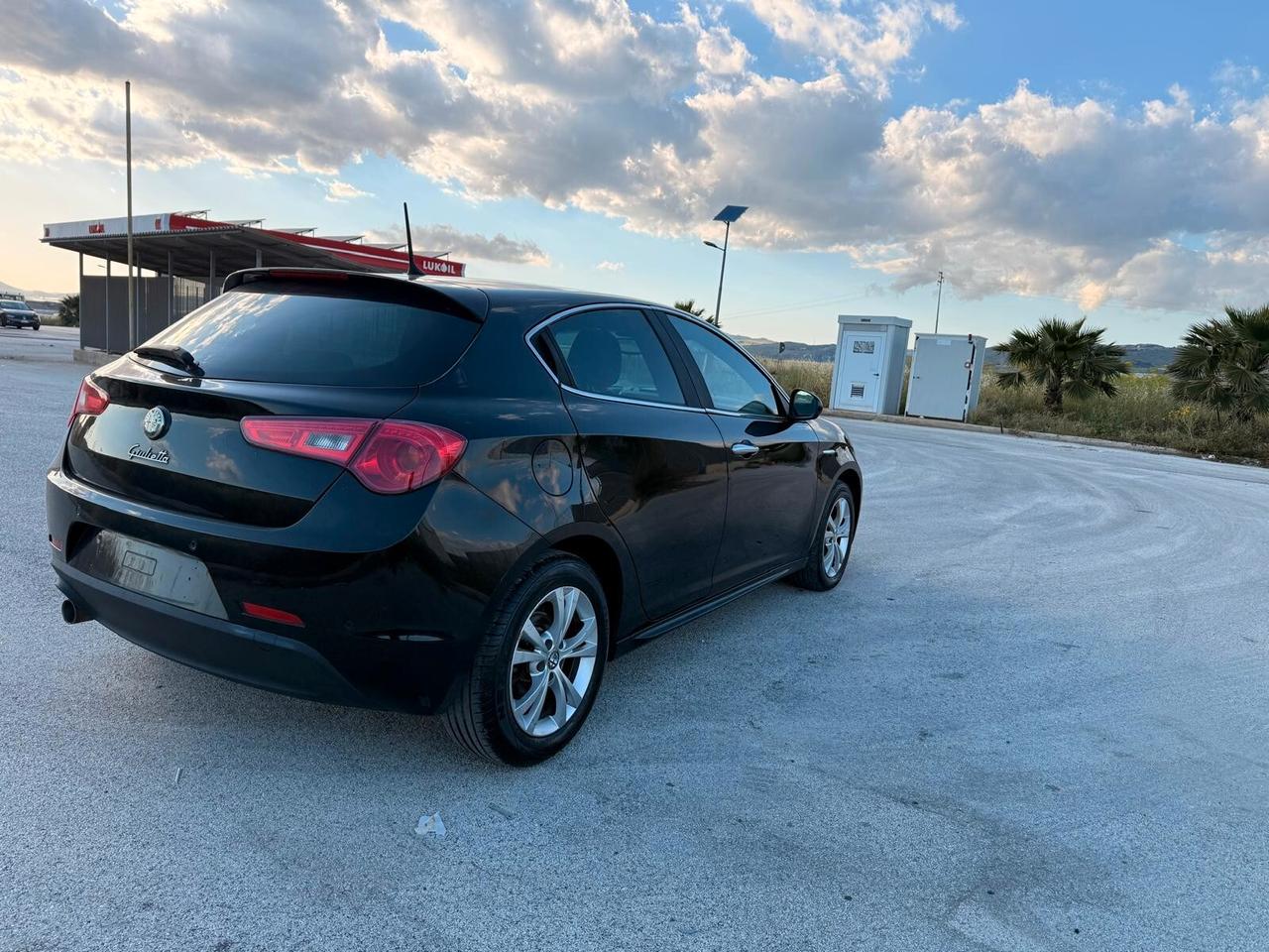 Alfa Romeo Giulietta 1.6 JTDm-2 105 CV Progression