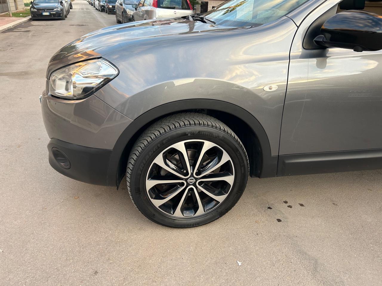 Nissan Qashqai 1.5 dCi DPF Tekna 360 TETTO NAVI